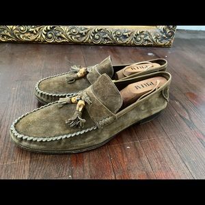 Gucci suede moccasins. Size 9D